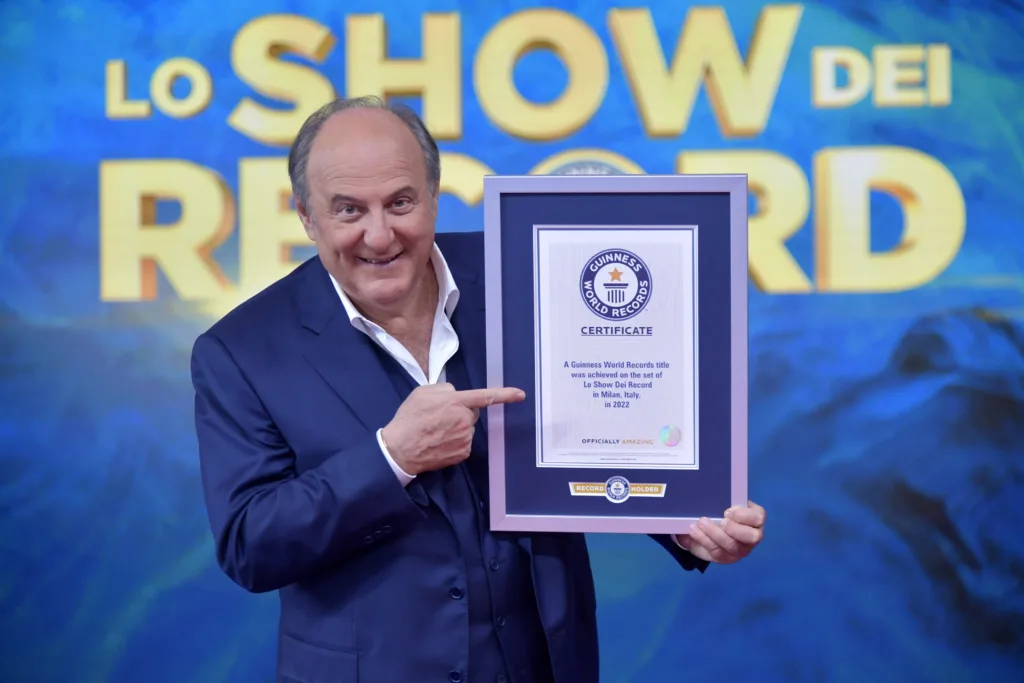 Gerry Scotti, conduttore de Lo Show dei Record su Canale5