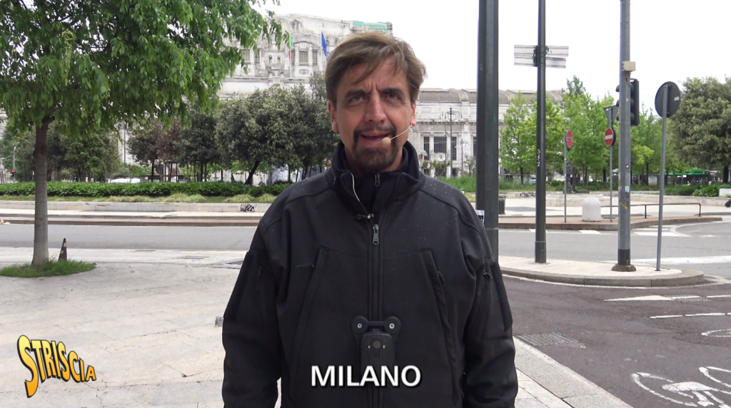 Valerio Staffelli ha documentato ancora una volta i borseggi in Stazione Centrale a Milano per 
Striscia la notizia su Canale5